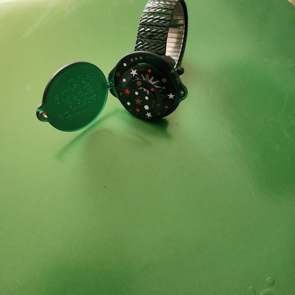 Swatch 1997 SEASONS GREETINGS GZ900 New Limited Edition #2919 in Original Box - Picture 5 of 11